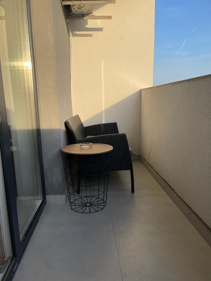 Apartament Mara Centru Apartment อัลบายูเลีย ภายนอก รูปภาพ